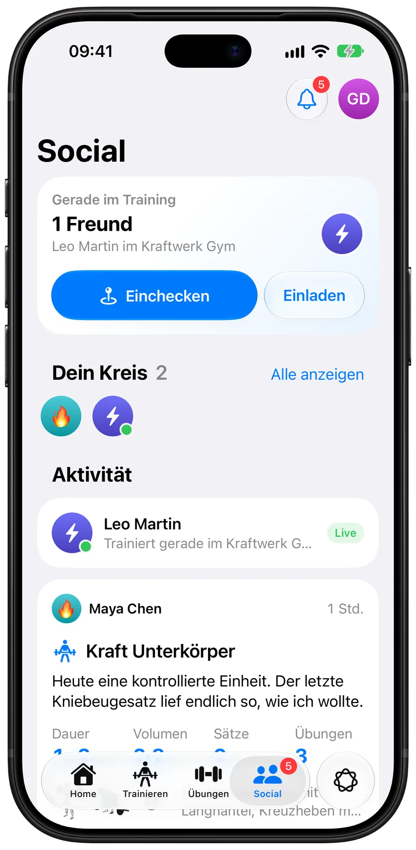 Der Social-Tab in Athleon: jemand, der gerade trainiert, dein Kreis und seine neuesten Trainings